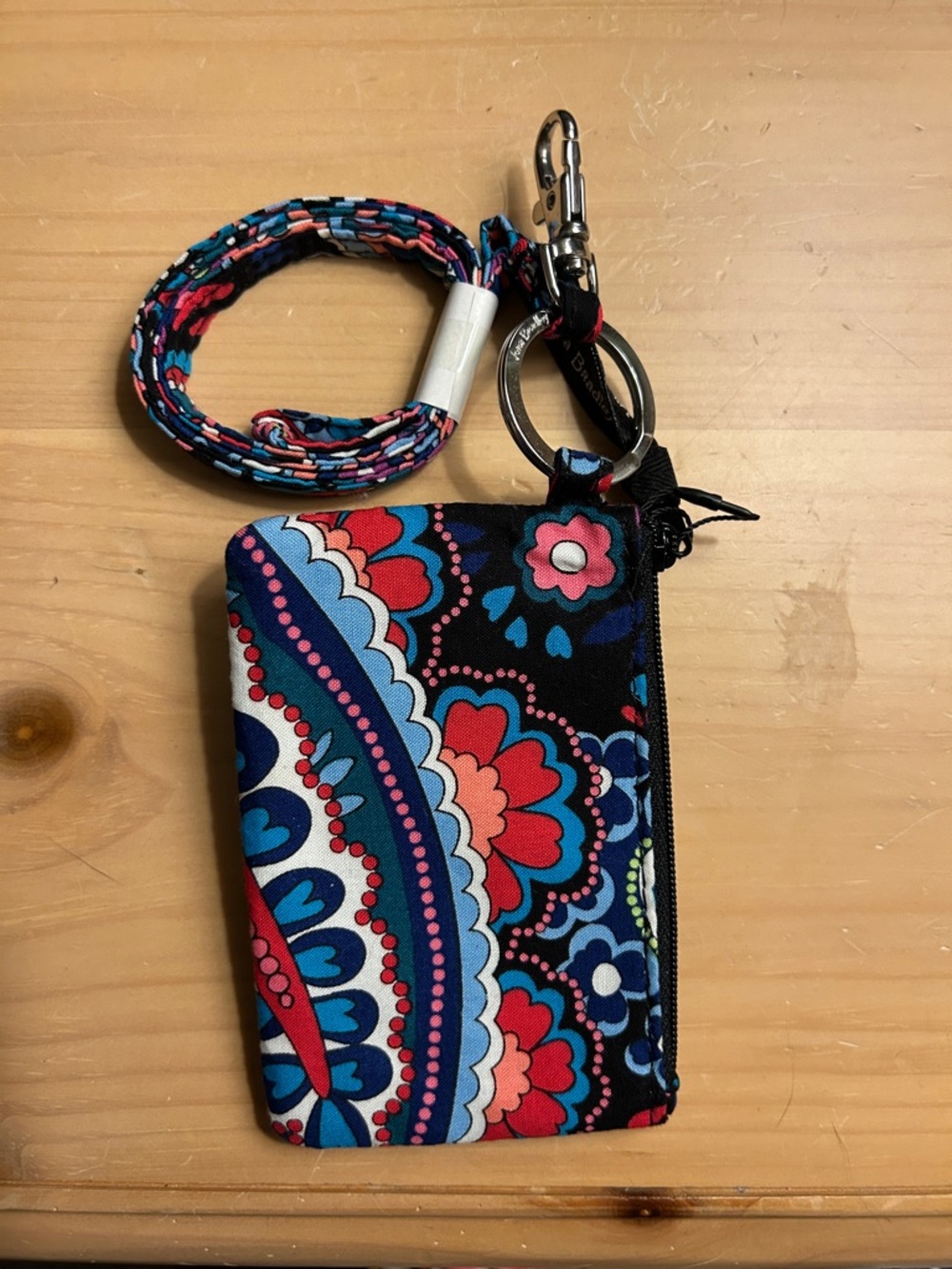 Vera Bradley ID Badge Holder/Coin  Purse - Picture 2 of 5